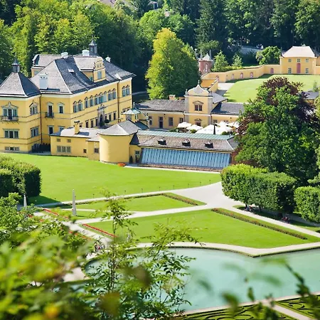 Fichtenweg *